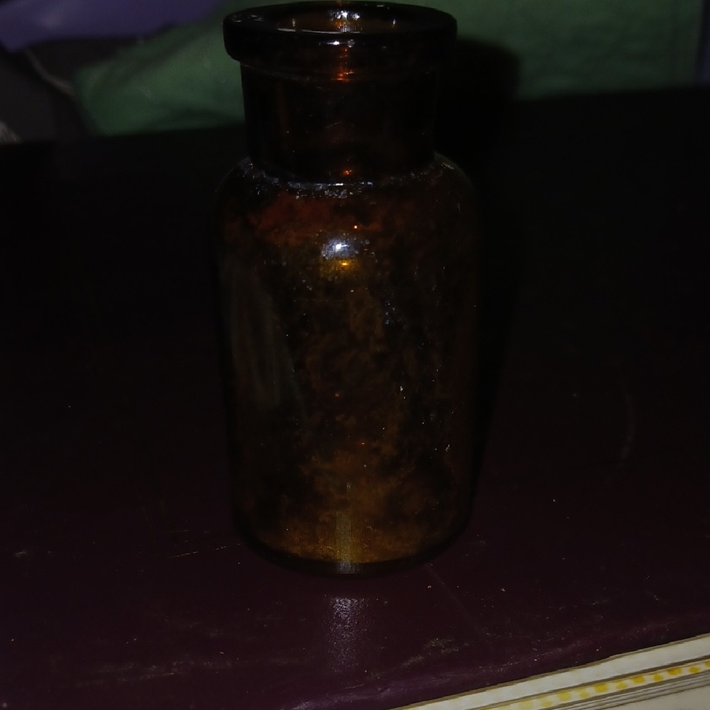 Amber Apothecary Glass Bottle - Small Vintage Style